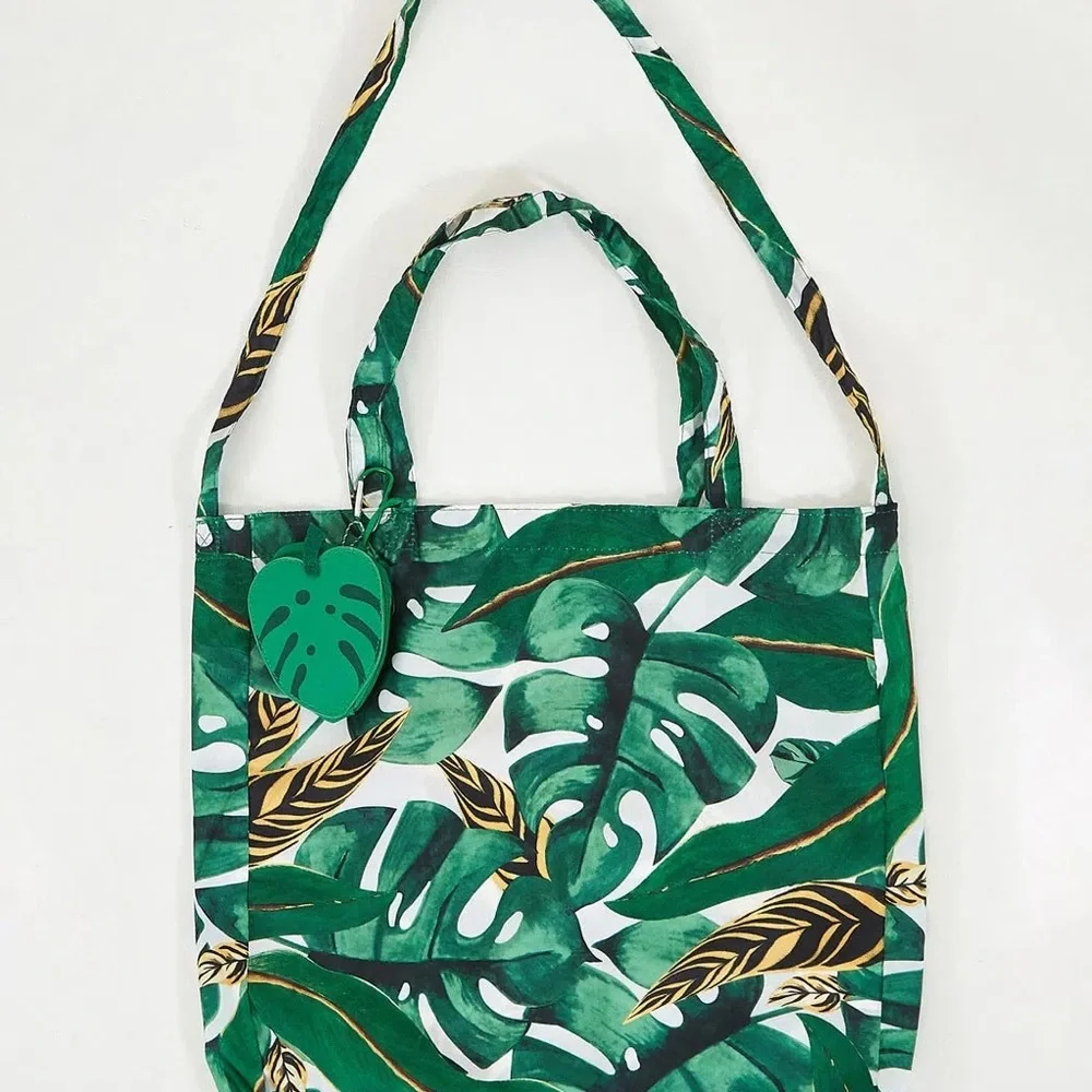 NWT Farm Rio Folha Monstera Leaf Colorful Reusable Tote Bag